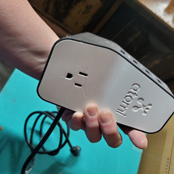 Surge Protector - Picture 4 of 4